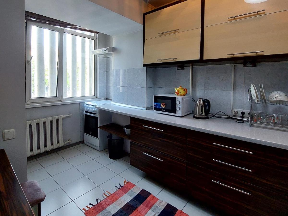 Apartment In Street Kievskaya 49 Бишкек Екстериор снимка